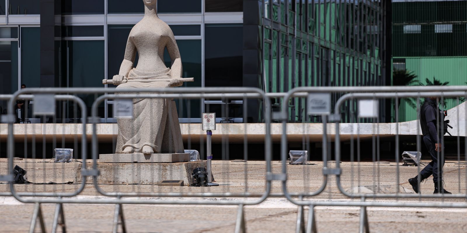 seguranca-esplanada-mc_abr_01092025-7