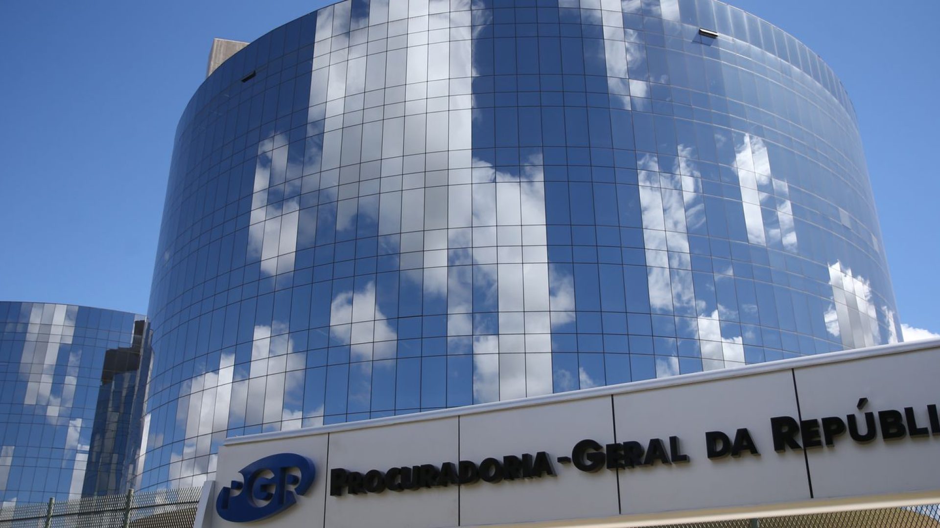 1084698-jfcrz_abr_25.07.2017a81t5615