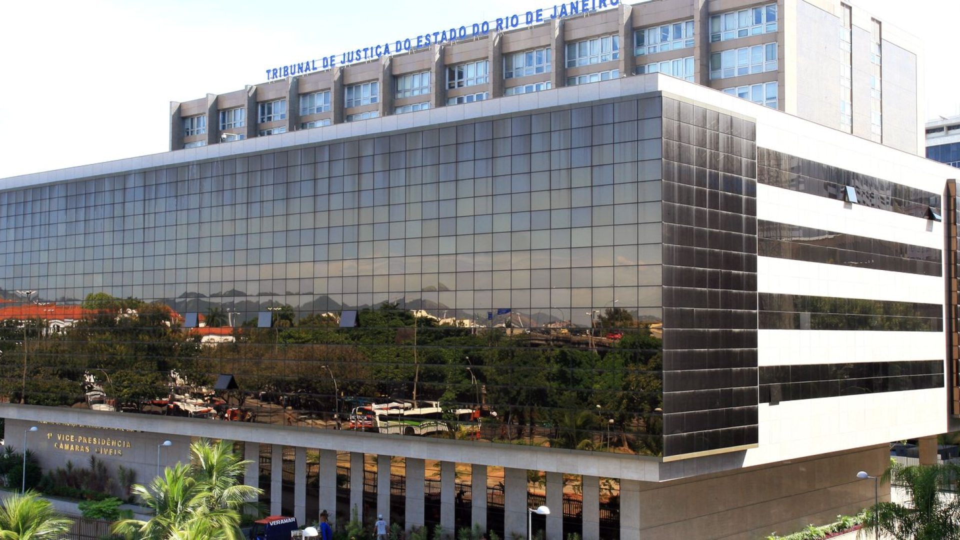 7250253898_55583e0170_o